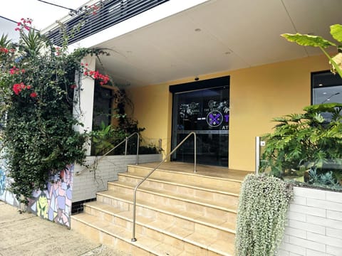 Property building, Facade/entrance