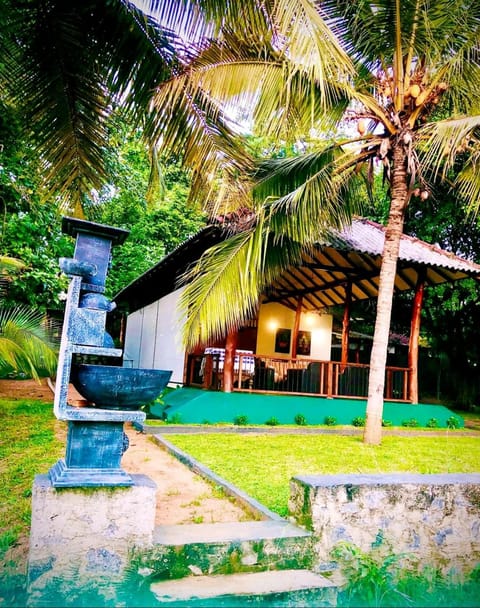 Restaurant/places to eat, Garden