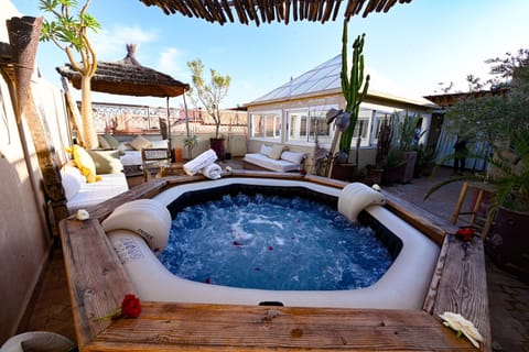 Patio, Hot Tub