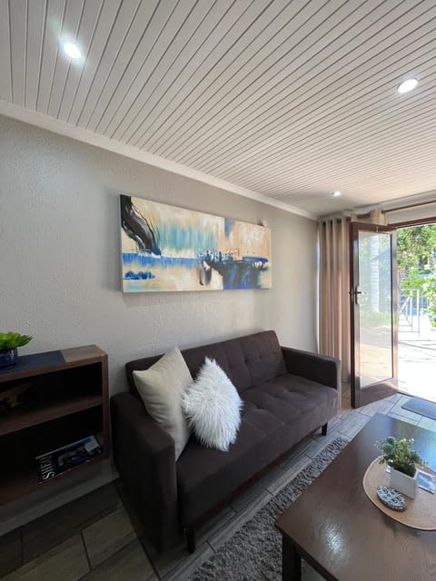 Panorama Self Catering Bed and Breakfast in Cape Town