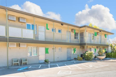 Property building, Property building, Day