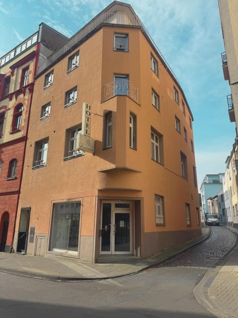 Property building, Street view