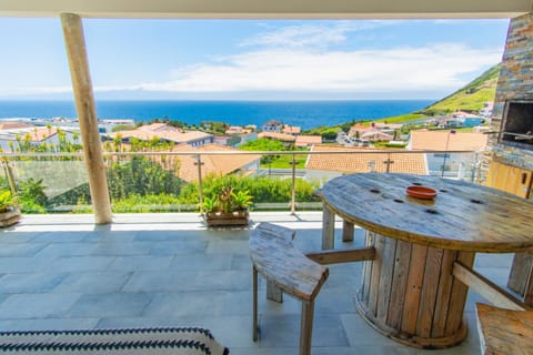 Balcony/Terrace, Dining area, Mountain view, Sea view