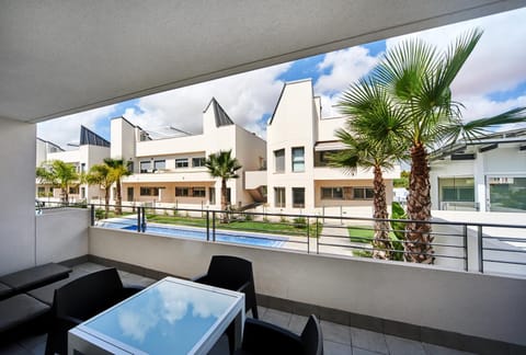 Property building, Patio, Garden