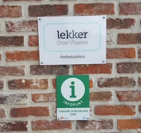 B&B La Clé du Sud Bed and Breakfast in Flanders