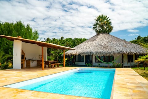 Property building, Swimming pool, Swimming pool