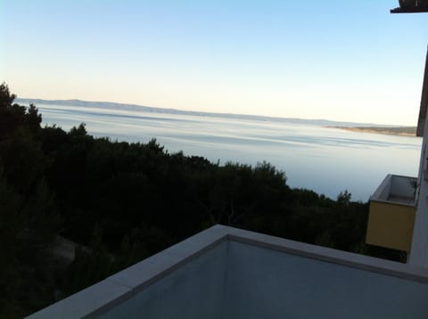 Duka Apartment in Brela