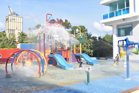 Aqua park