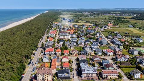 Property building, Day, Neighbourhood, Bird's eye view, Beach, City view, Sea view, Location