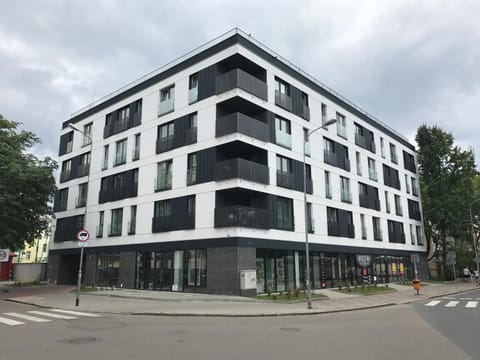 Property building, Facade/entrance