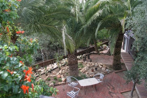 Property building, Garden