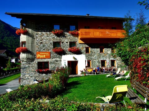 Gästehaus Post Bed and Breakfast in Salzburgerland