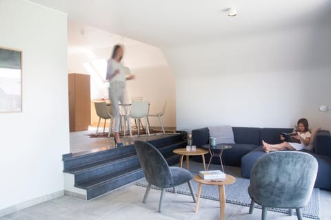 Communal lounge/ TV room