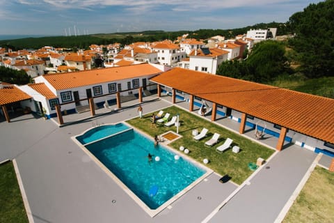 Off site, Bird's eye view