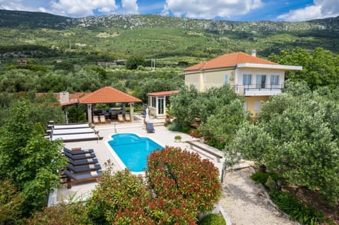 Villa Oliva Villa in Šibenik-Knin County, Croatia