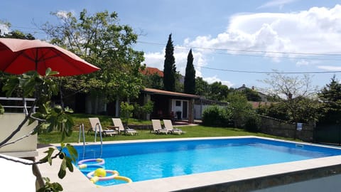 Property building, Patio, Garden view, Swimming pool, Swimming pool
