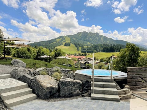 Garden, Hot Tub, Spa and wellness centre/facilities, Swimming pool