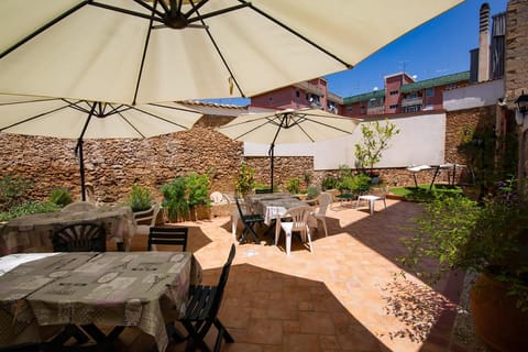 Day, Garden, Living room