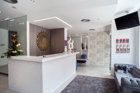 Lobby or reception, Decorative detail, Area and facilities