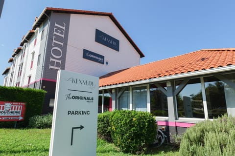 Property building, Property logo or sign