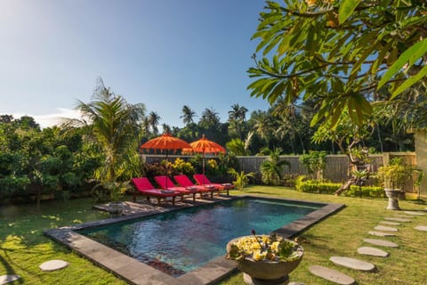 Villa Gayatri Hidden Oasis House in Abang