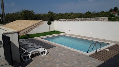 Balcony/Terrace, On site, Pool view