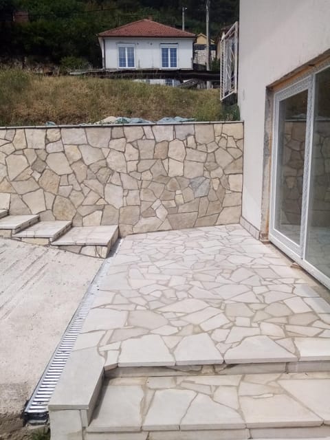 Apartments Suzana Apartment in Dubrovnik-Neretva County