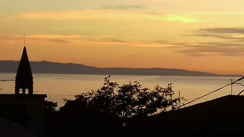 Balcony/Terrace, Sea view, Sunset
