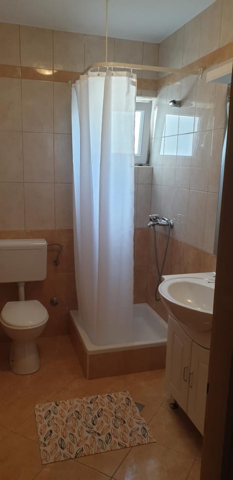 Anka Andreskic Apartment in Lopar