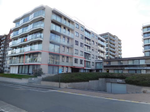 sandpiper De Panne Apartment in De Panne