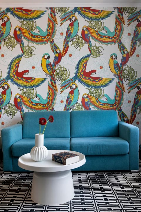 Living room, Decorative detail