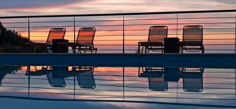 View (from property/room), View (from property/room), Pool view, Sea view, Swimming pool, Location