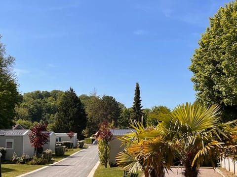 Domaine du Blanc Pignon Campground/
RV Resort in Hauts-de-France