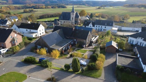 Property building, Bird's eye view