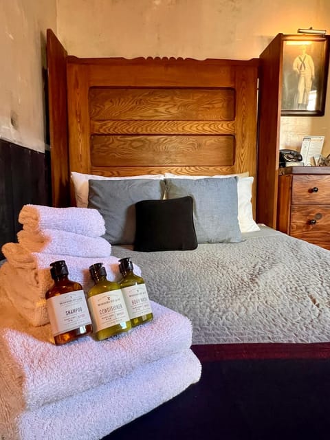 Crew's Quarters Boarding House - Caters to Men Bed and Breakfast in Provincetown