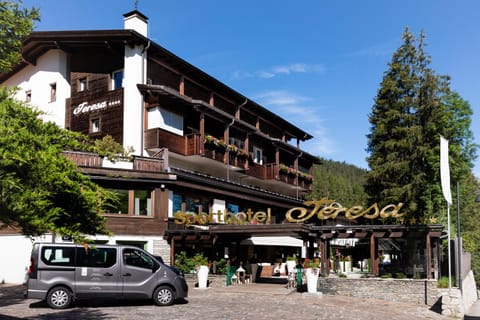 Property building, Summer