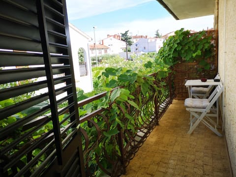 Balcony/Terrace, Balcony/Terrace, Garden view, Street view