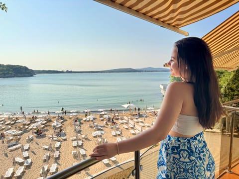 Day, People, Natural landscape, Sea view