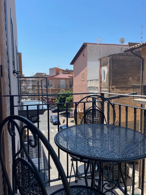 Property building, Balcony/Terrace