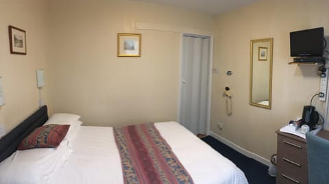 Arkaig Guest House Bed and Breakfast in Aberdeen