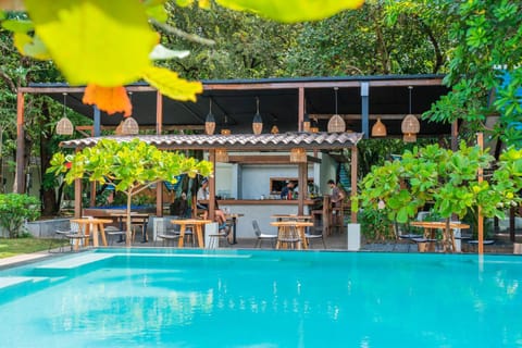 Swimming pool
