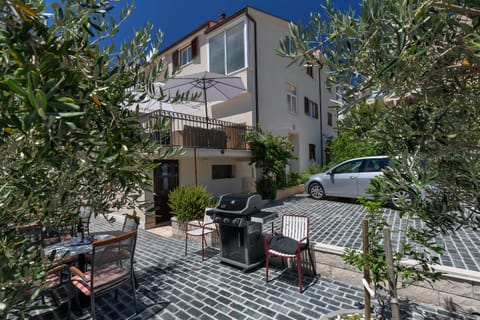 Property building, Patio