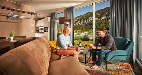 Kitchen or kitchenette, Living room, kitchen