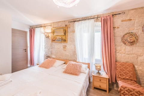 Kovacic Rooms Bed and Breakfast in Split