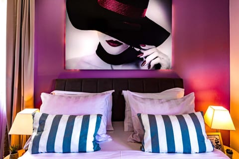 Bed, Decorative detail, Bedroom