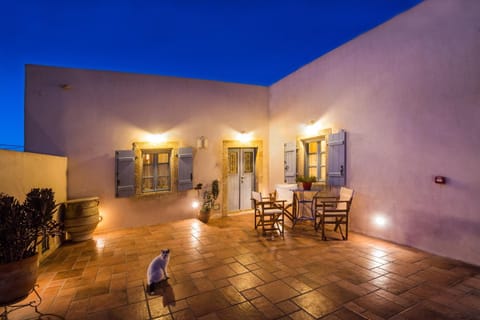 Balcony/Terrace, Balcony/Terrace