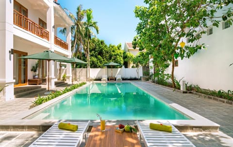 Bird's eye view, Garden, Floor plan, Swimming pool