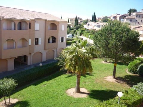 Studio CARQUEIRANNE Apartment in Hyères