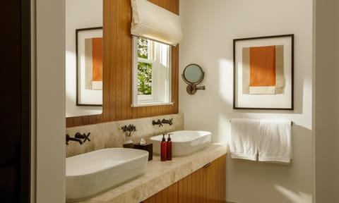 MacArthur Place Inn & Spa Hotel in Sonoma