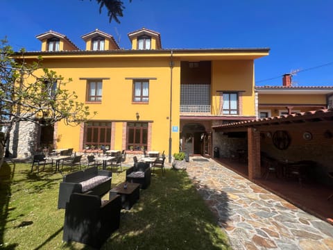Property building, Garden, Garden